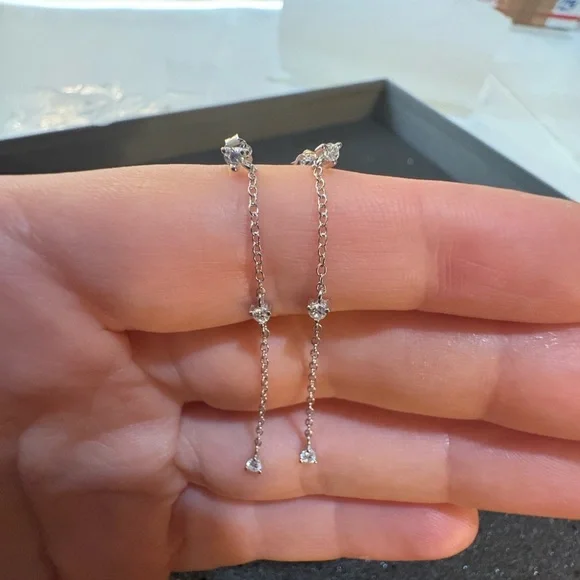 New 925 silver SiizuEarrings, grade AAA cubic zirconia stone
